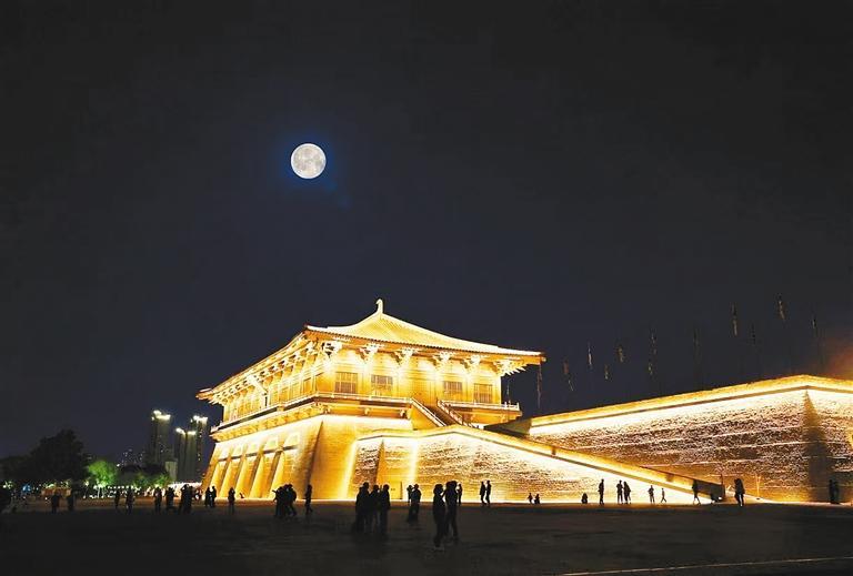 共享團圓夜 家國共此時
